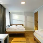 Diament Quarto em Acomodações Particulares *